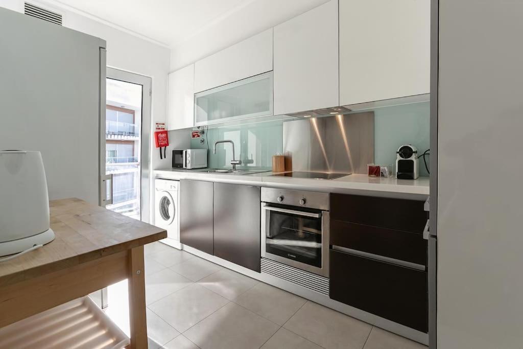 Lisbon Metro Apartment Lisboa Екстериор снимка
