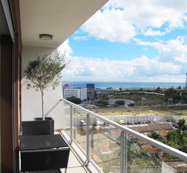 Lisbon Metro Apartment Lisboa Екстериор снимка